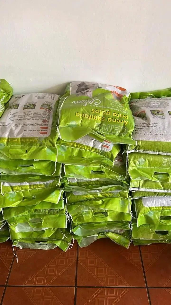Arena sanitaria para gatos 10kg - 1