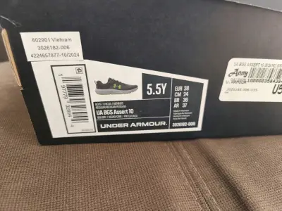 Zapatillas deportivas Under Armour negras y verdes - miniatura 5