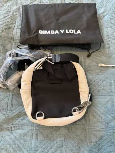 Mochila pequeña Bimba y Lola blanca con logo - miniatura 2
