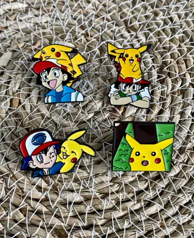 Pins de Anime Variados - miniatura 3