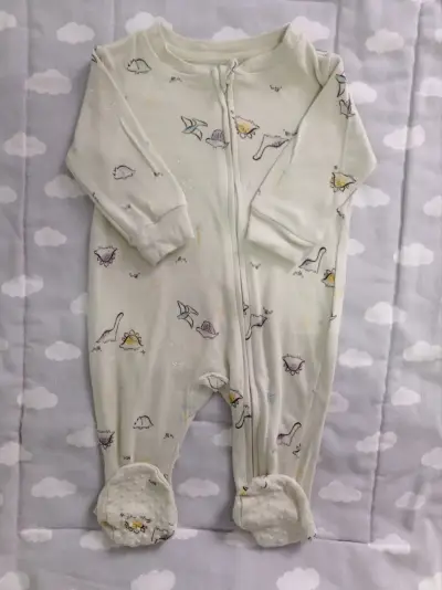 Set 4 pijamas enteritos para bebé con estampados - miniatura 3