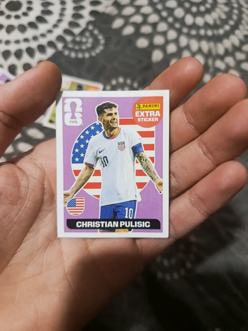 Lámina Panini Extra Sticker Christian Pulisic FIFA - 1