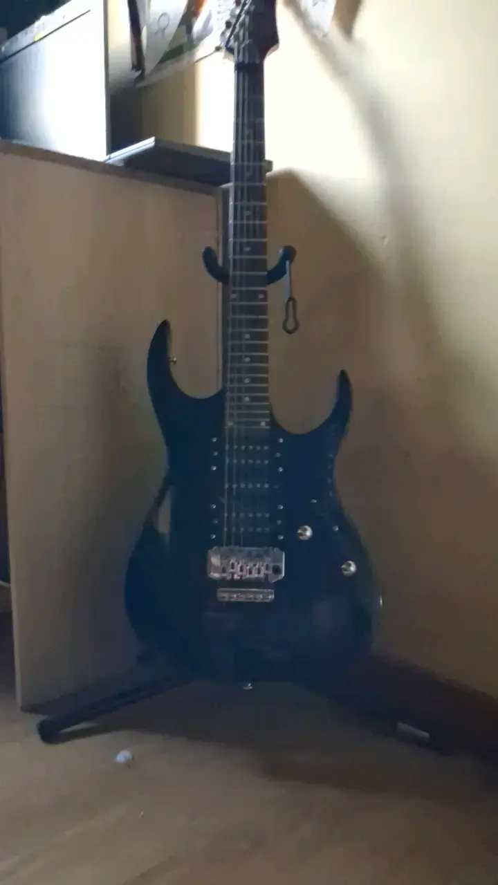 Guitarra eléctrica floyd rose - 1