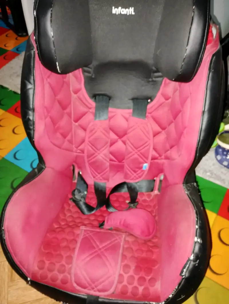 Silla de auto para bebé Infanti roja - 2