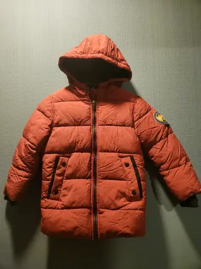 Chaqueta forrada con capucha - miniatura 1