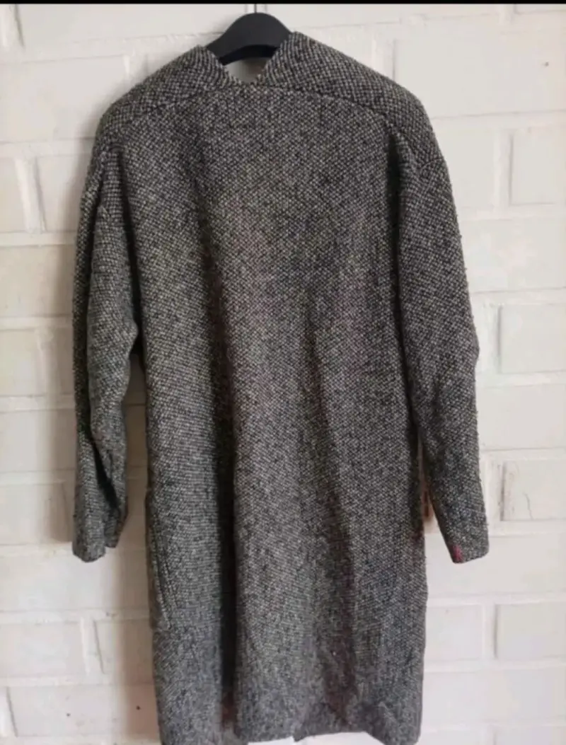 Cardigan largo gris para mujer - 2