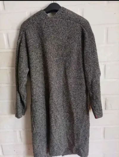 Cardigan largo gris para mujer - miniatura 2