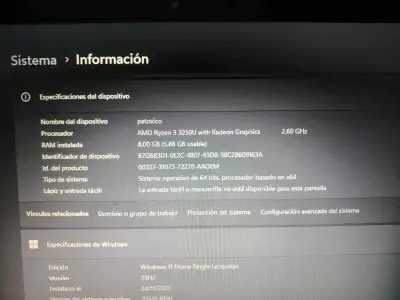 Laptop Lenovo V14 ADA en buen estado - miniatura 5