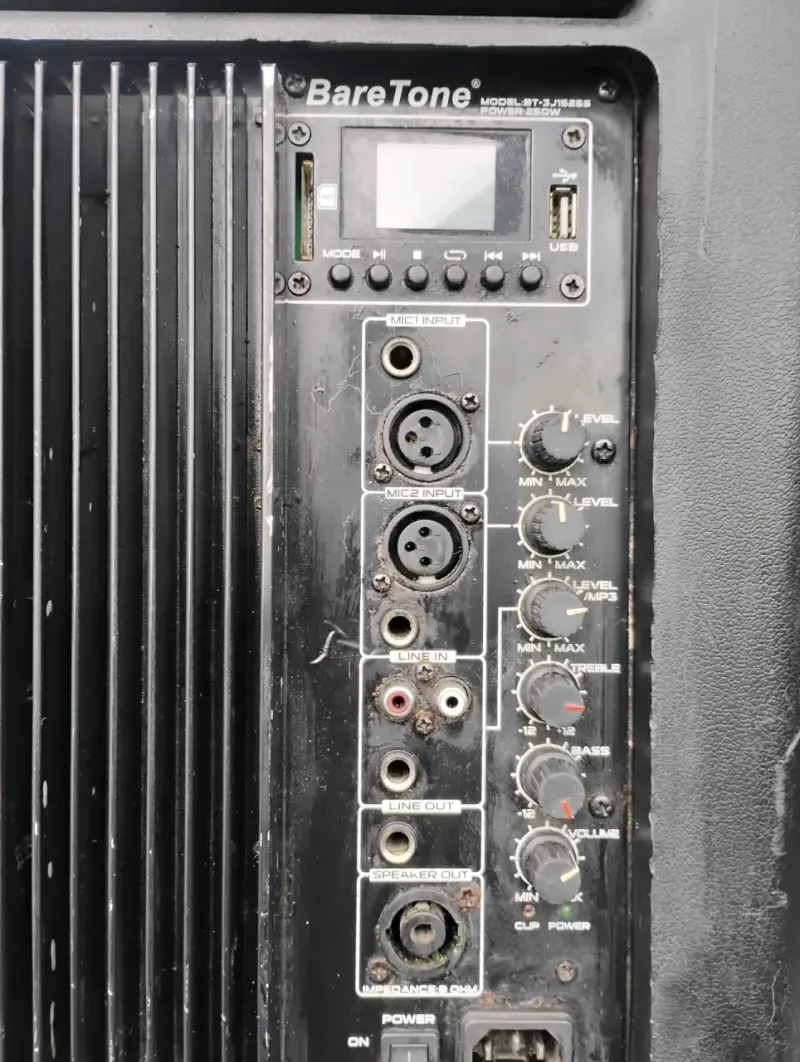 Parlante portátil con doble bocina 300 watts efect - 4