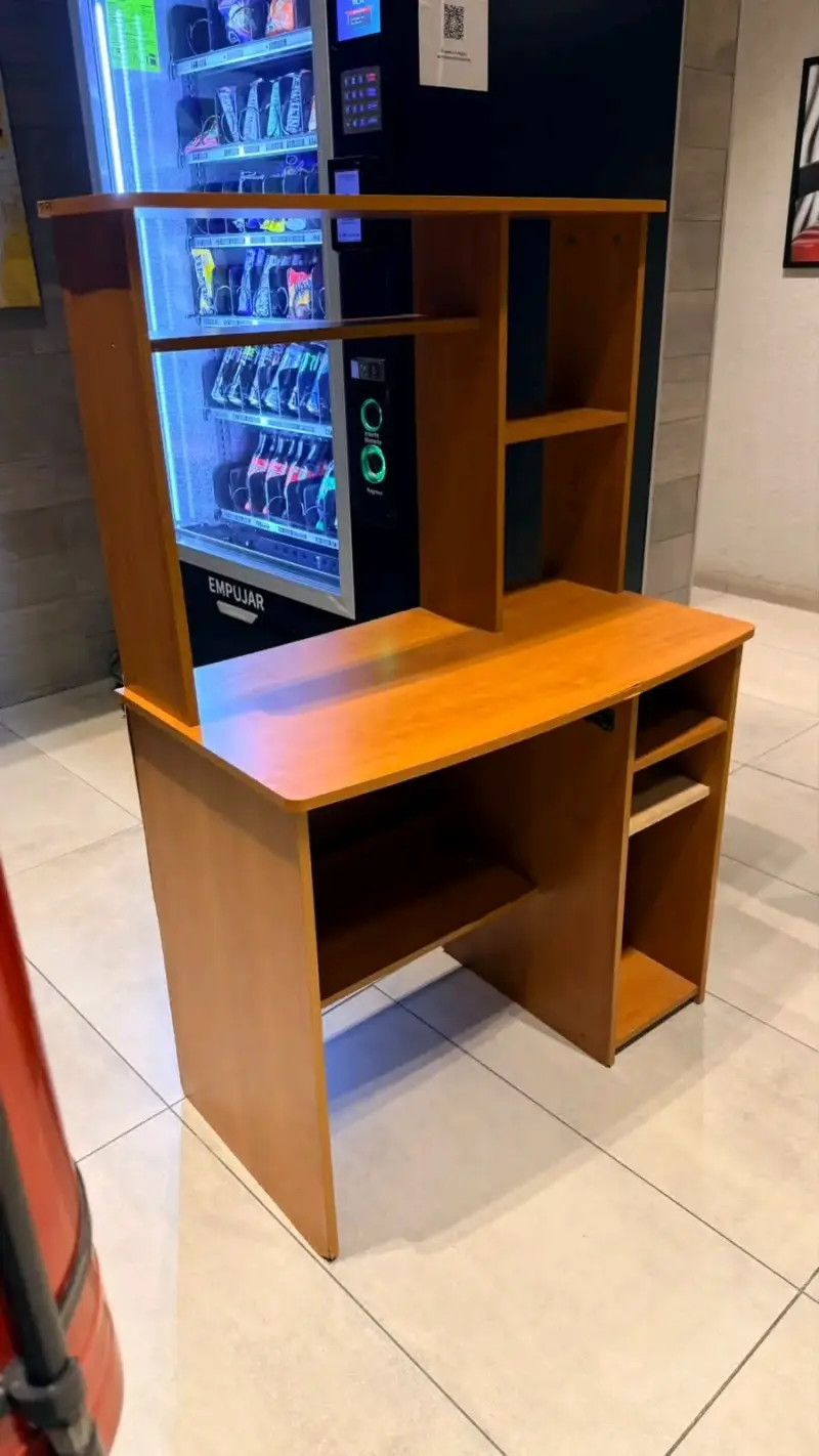 Escritorio de madera compacto para oficina, - 3