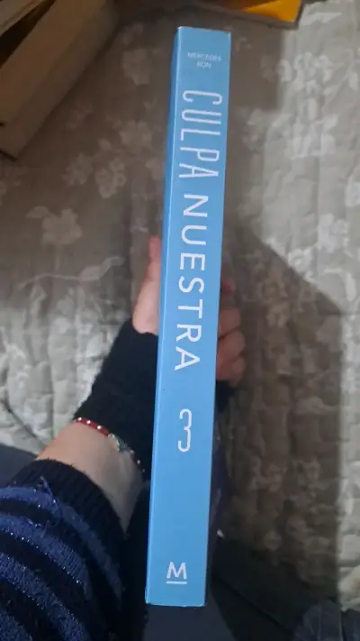 Libro 'Culpa Nuestra' de Mercedes Ron - miniatura 4
