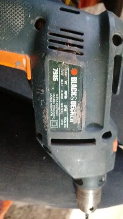 Taladro Eléctrico Black & Decker 7935 - miniatura 3