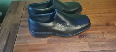 Zapatos de cuero negro para hombre - miniatura 5