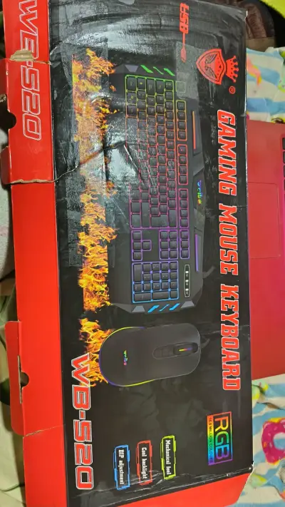 Teclado gamer retroiluminado Weibo RGB - miniatura 2
