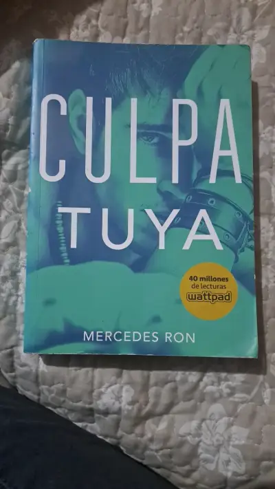 Libro 'Culpa Tuya' de Mercedes Ron - miniatura 1