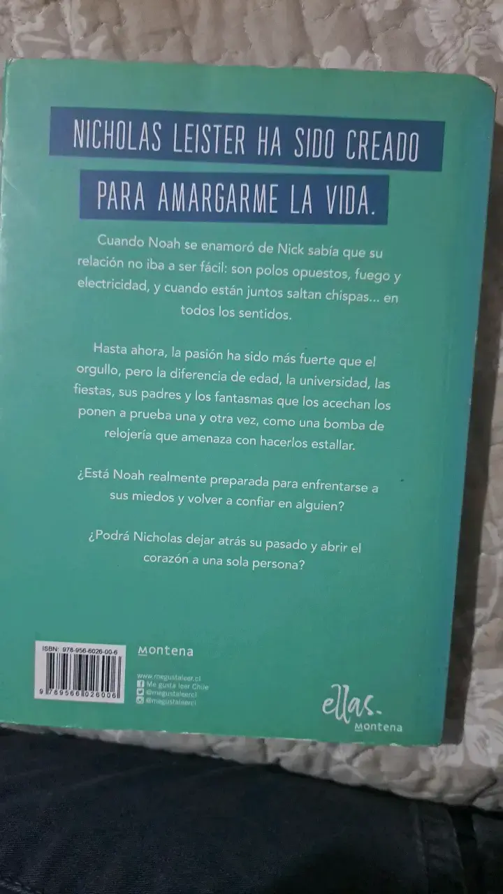Libro 'Culpa Tuya' de Mercedes Ron - 3
