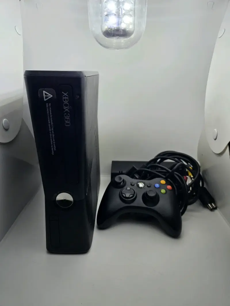 Xbox 360 Slim de 250GB + RGH - 2