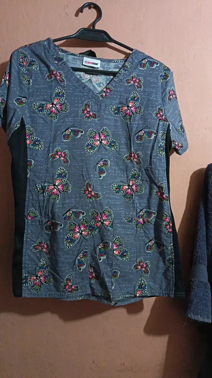 Blusa médica azul para mujer con bolsillos - 5