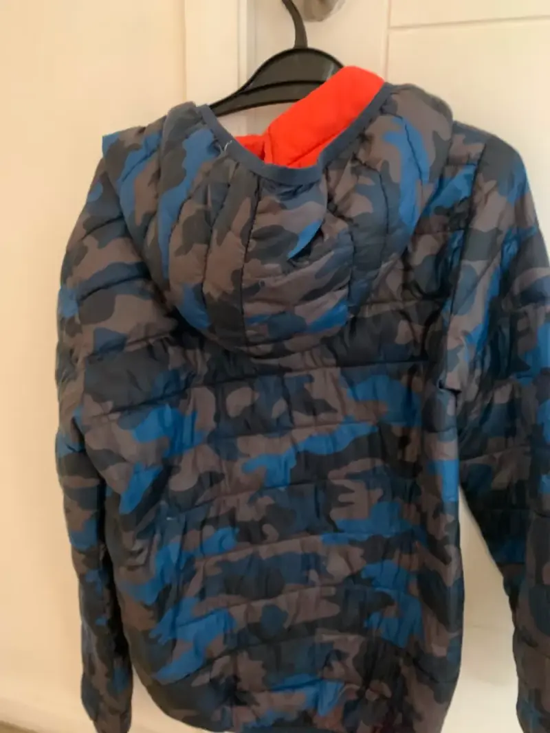 3 Chaquetas de niños talla 12 y 8 - 2