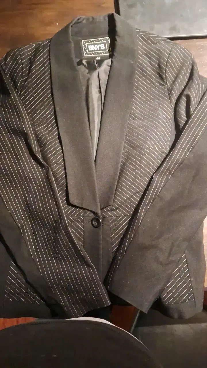 Blazer negro a rayas para mujer BNYS - 1