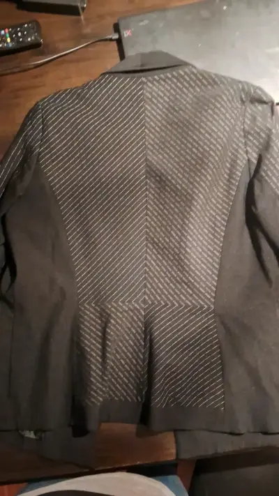 Blazer negro a rayas para mujer BNYS - miniatura 3