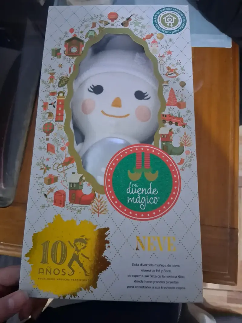 Muñeca de nieve Mi Duende Mágico Neve