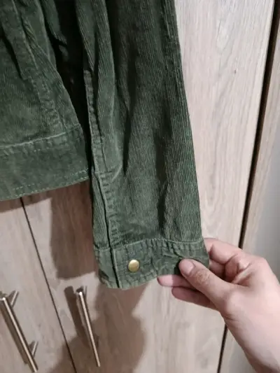 Chaqueta verde olivo, cotele, talla M/L - miniatura 4