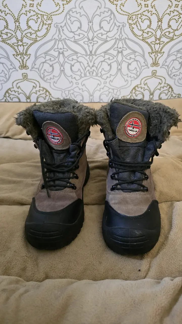 Botas de invierno con forro de piel sintética - 1