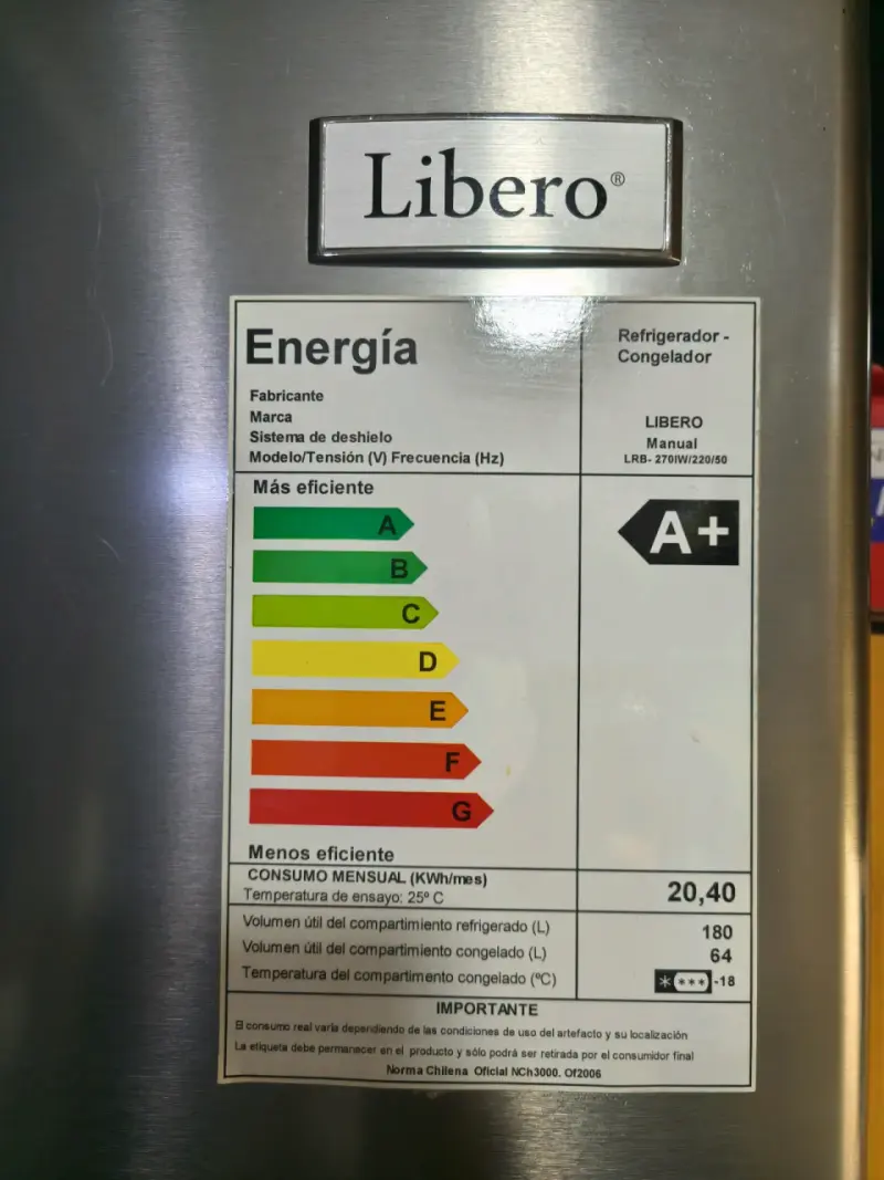 Refrigerador Libero frío directo con dispensador de agua - 3