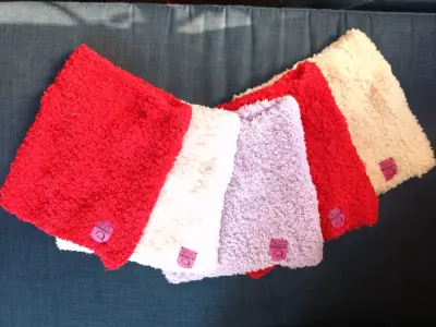 Cuellos tejidos lana peluche - miniatura 1