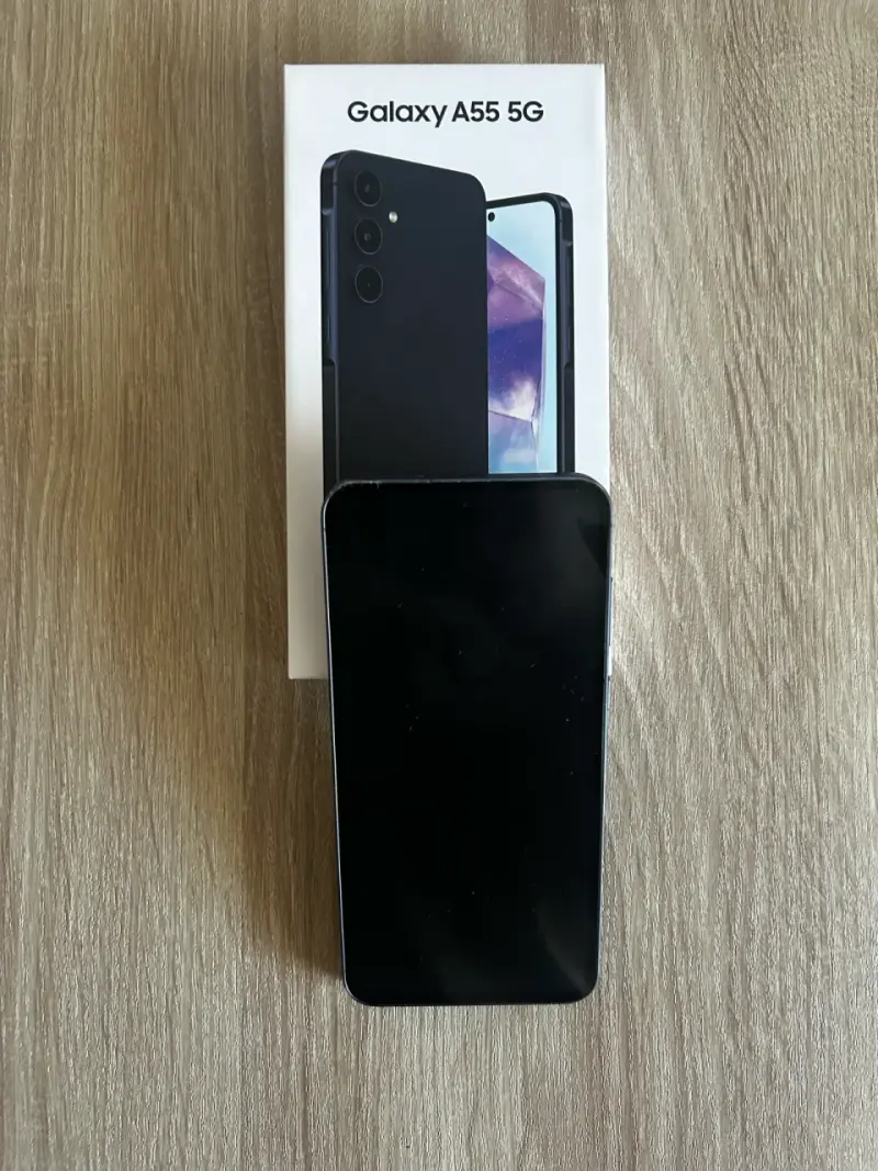 Samsung Galaxy A55 5G en buen estado - 1