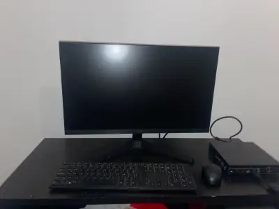 Computador Dell OptiPlex Micro 7010 + Monitor Sams - miniatura 1