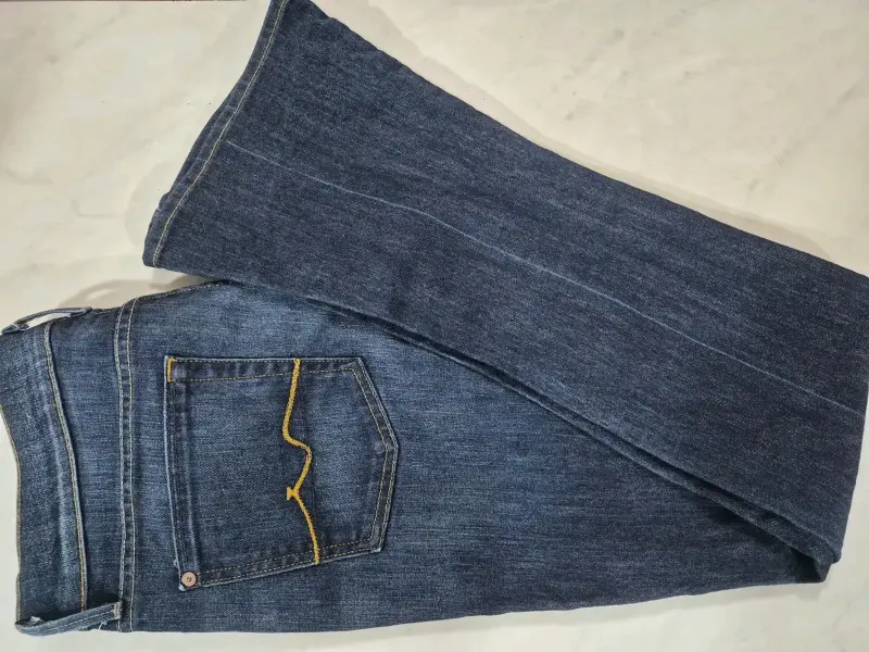 Jeans azul oscuro para mujer 7 For All Mankind - 4