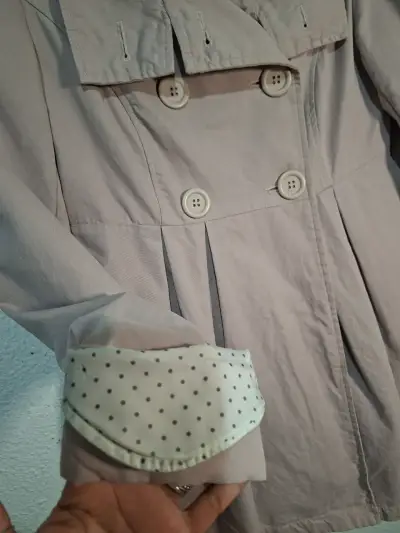Abrigo beige con doble botonadura Alaniz talla 40 - miniatura 2