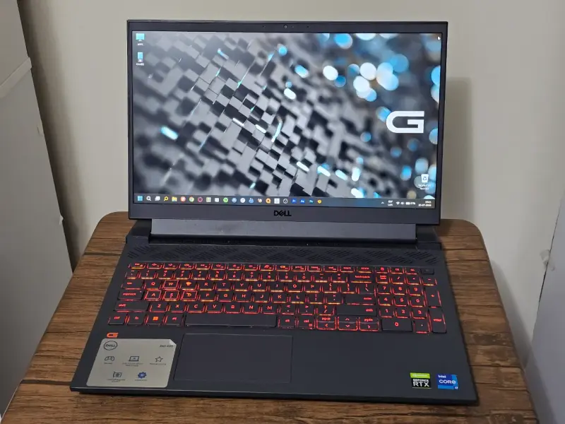 Notebook Gamer DELL G15 5511 - 1