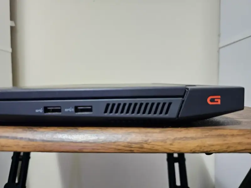Notebook Gamer DELL G15 5511 - 4