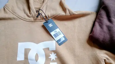 Polerones DC con capucha unisex en colores variados - miniatura 2