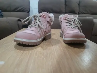 Botas infantiles con forro de lana numero 24 niña - miniatura 1