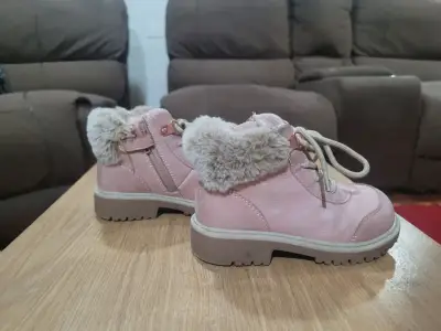 Botas infantiles con forro de lana numero 24 niña - miniatura 2