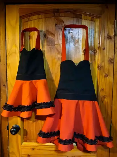 Delantal diseño vestido chinita - miniatura 1