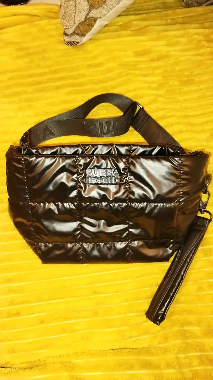 Bolso cruzado acolchado negro con correa ajustable - 2