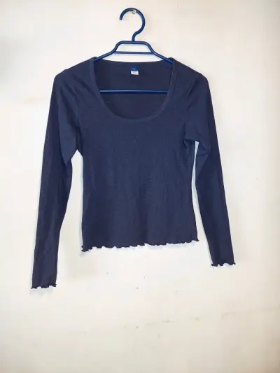 Polera manga larga azul marino para mujer - miniatura 1