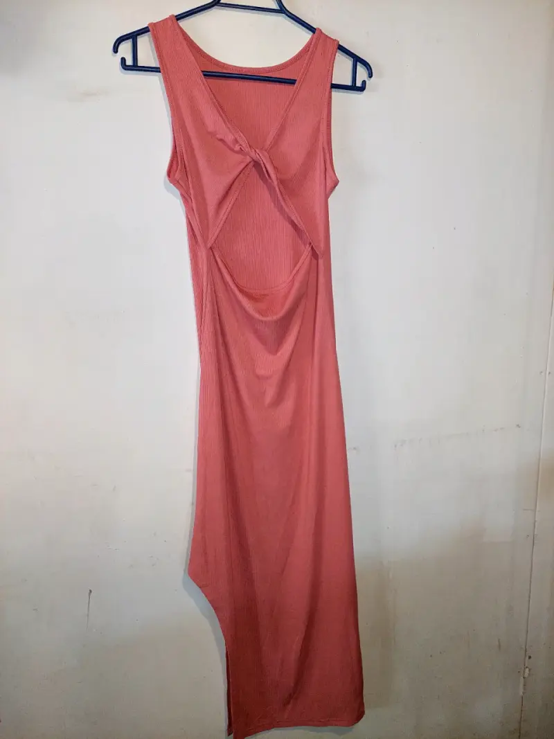 Vestido largo sin mangas color coral - 1