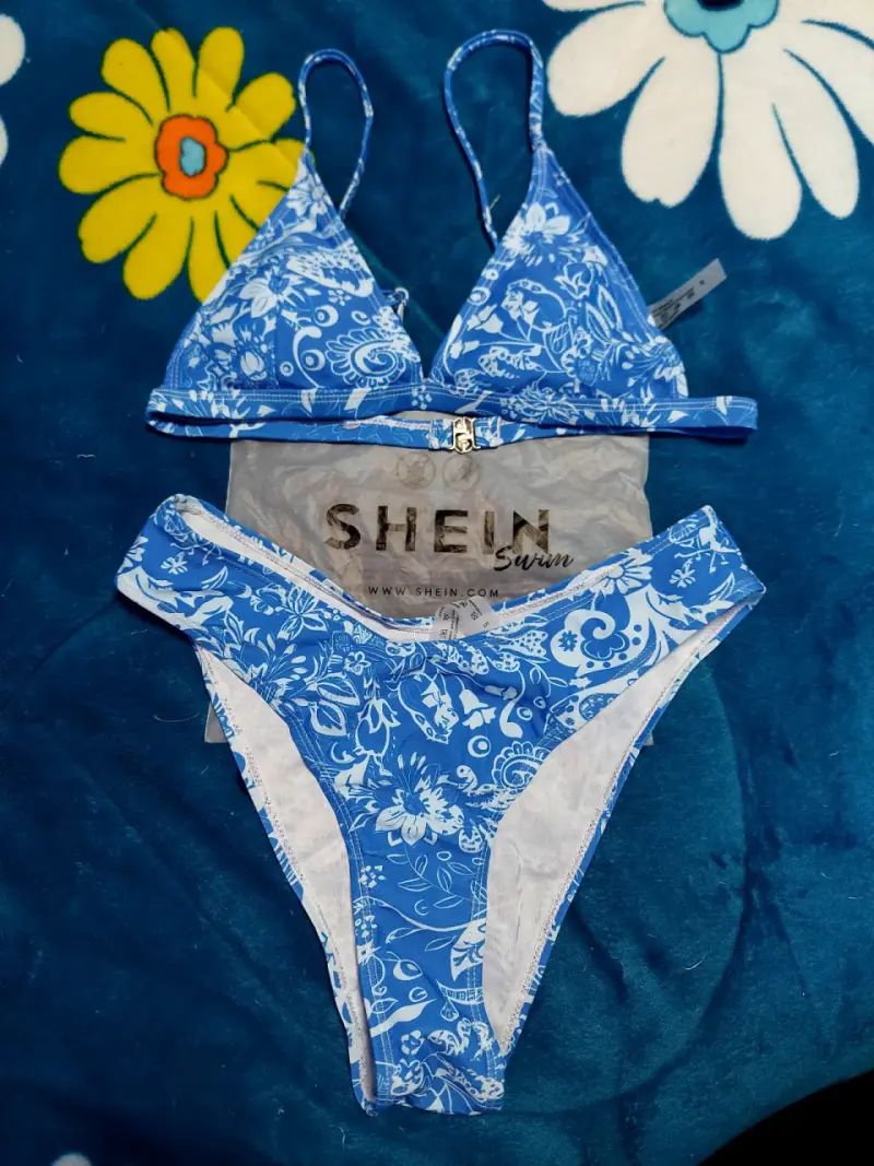 Bikini azul estampado floral Shein - 1
