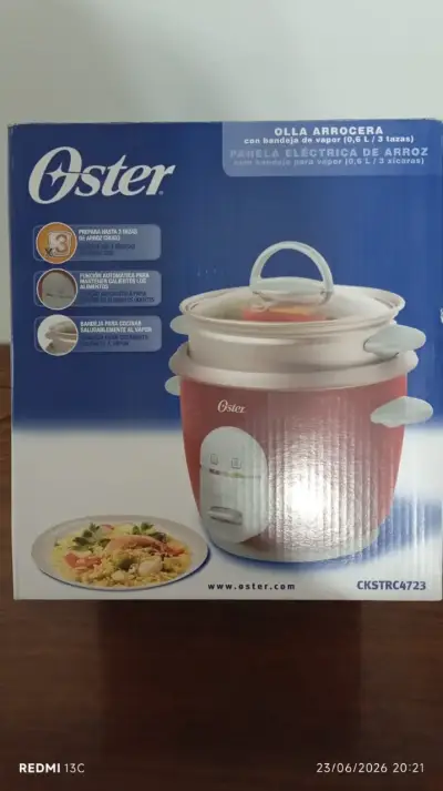 Olla arrocera eléctrica Oster con bandeja de vapor - miniatura 3