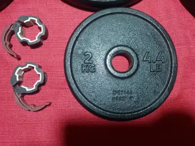Barra Z con pesas ajustables ,4 de 5k,2 de 2k - miniatura 3