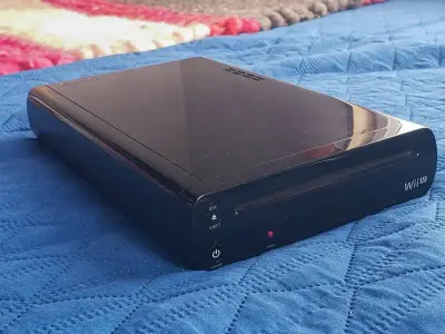 Nintendo Wii U 32GB + Mario Kart 8 + Disco Duro - miniatura 5