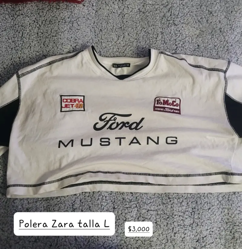 Polera Zara Mustang blanca talla L - 1