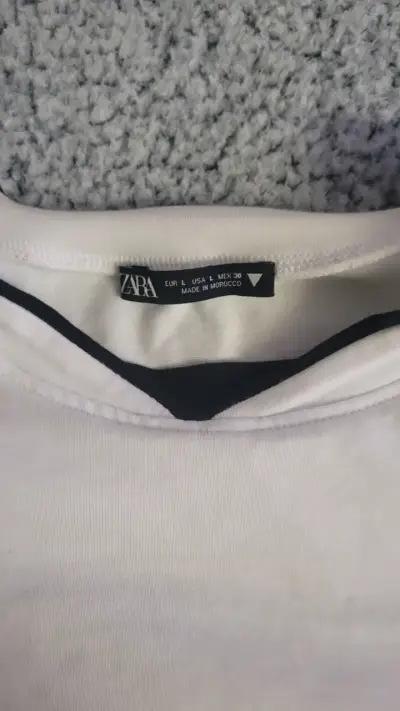 Polera Zara Mustang blanca talla L - miniatura 2