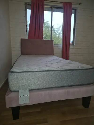 Cama individual con colchón Cannon en buen estado - miniatura 1